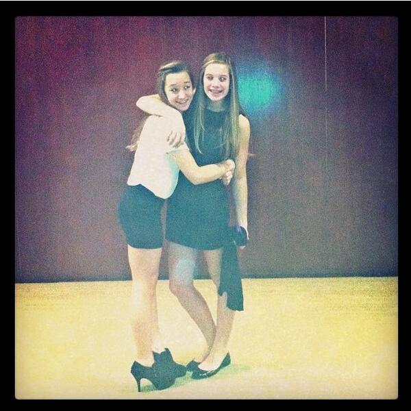 MaryKateMartin5's tweet photo. “@avaa0599: Happy birthday mk @MaryKateMartin5 ❤😘😍😊💕💙🎉🎊💋🎈💝🎁 http://t.co/8PDV52QCgr”