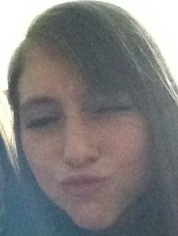 Bellamygirl71's tweet image. @cheer_1214 #duckface #thisainteasy