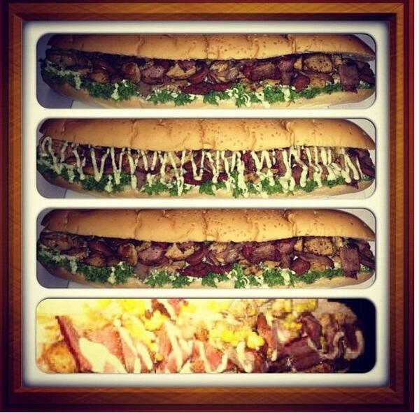 superdeivi93's tweet photo. SANDWICH DEIVI : POLLO, CHORIZO, BUTIFARRA Y MAIZ http://t.co/VFq00spCIX