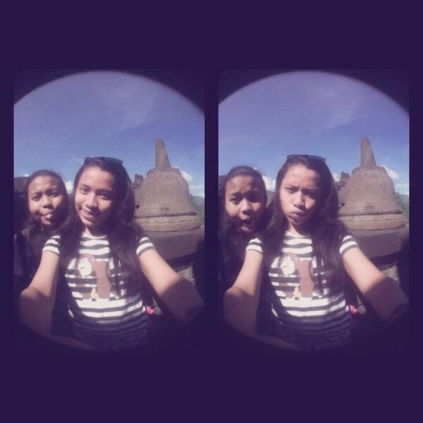beatriceamanda's tweet photo. Borobudur Yeay http://t.co/1TKfUREYEM