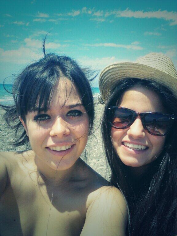FatimaZafraRome's tweet photo. Dia de playitaaaaaa con @RociioReinna @nataliacozarm @Carmencastilloc ;) http://t.co/wG6r1NorGZ