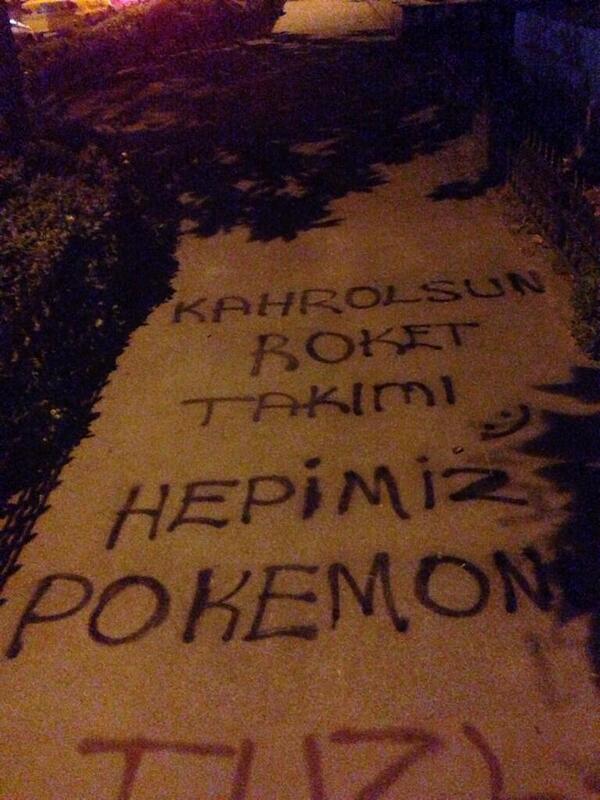 kralsucuk's tweet photo. kahrolsun roket takımı @serkanaltunigne http://t.co/sqTG2vXsmR
