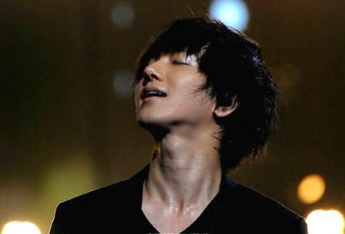indonesiaELF_'s tweet photo. Ommo! RT @yesungworld: sexy sweating wet yesung ;___; http://t.co/UIWY33Zgjq