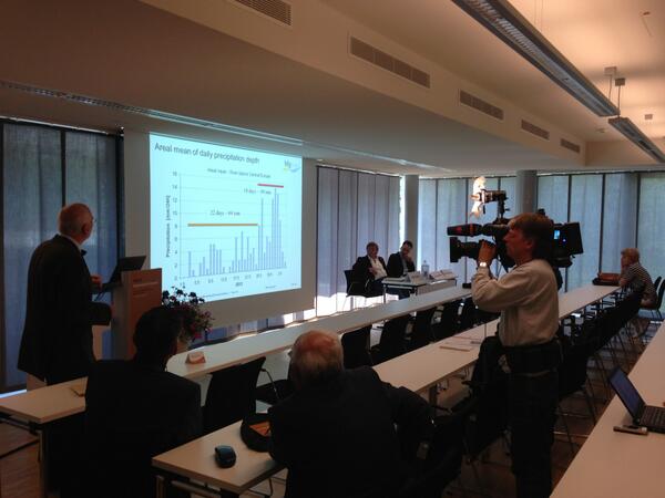 ICWRER 2013 tweet media