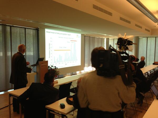 ICWRER 2013 tweet media