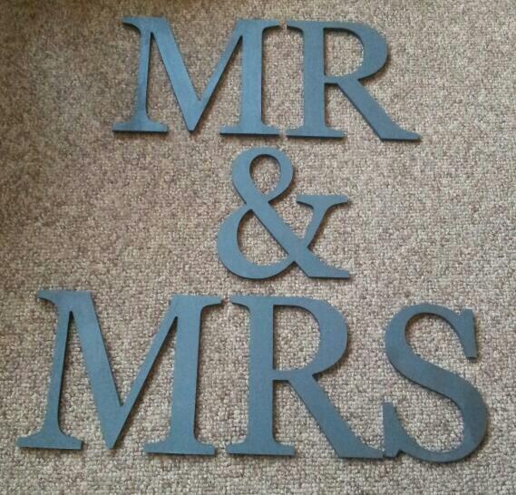 Sandy_DollyFace's tweet photo. Married or getting married? Special offer on MR &amp; MRS wooden letters (painted any colour!) £20 (June only) <3 http://t.co/VMPIY3DnnQ