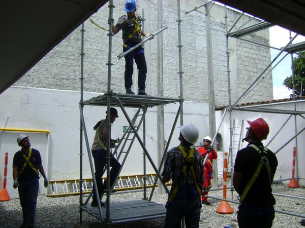 S.O.S. Ltda. tweet media