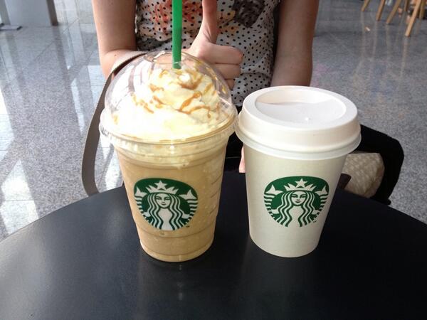 gijsvgompel's tweet photo. Starbucksssss nu ook in Eindhoven :) met @SasRid http://t.co/y0Iy2NXkWf