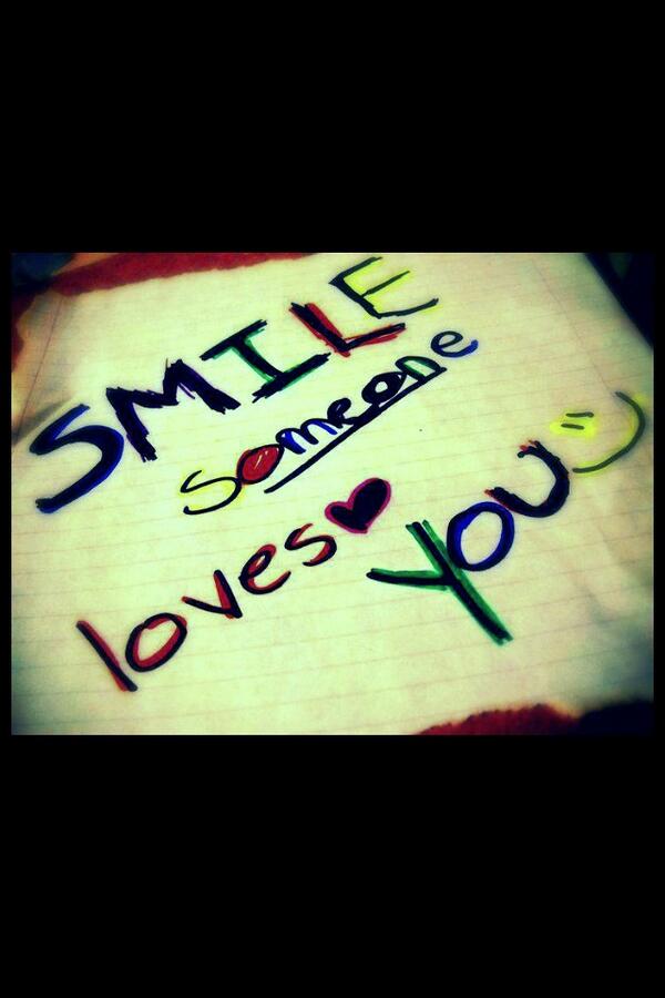 SharmaKartika's tweet photo. Whoever is reading this. u r amazing and some1 out thr is crazily in lv wid u... So smile! :) :) http://t.co/X95FX54Hay