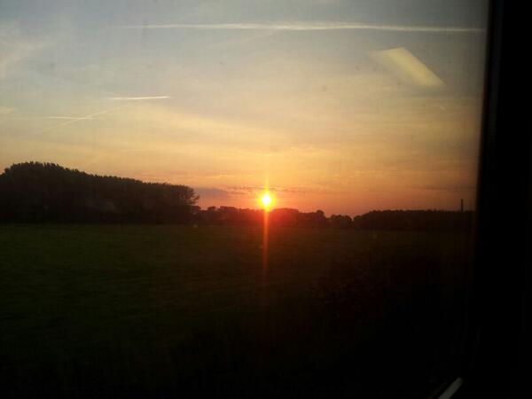 ERoeterdink's tweet photo. Ik hou zo van dit weer :-) #3fm http://t.co/5wlUPzYpwE