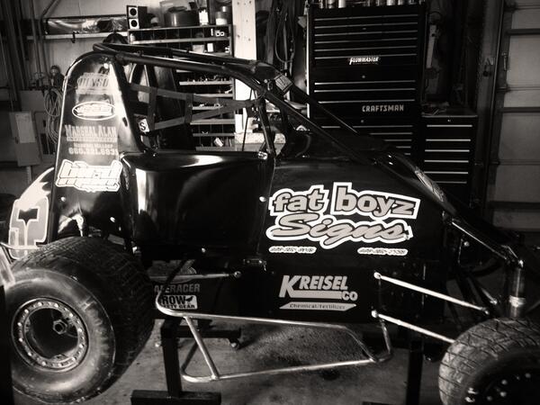 fiftytworacing's tweet photo. Almost time!!! @LnD78 @bgwilbanks  #sweetsprings #600's #fatboyz http://t.co/X1n9NOqbSo