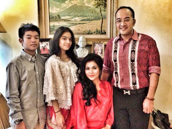 Download 44 Koleksi Gambar Guntur Soekarno Paling Bagus 