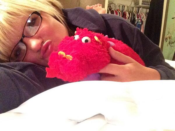 Audikramer's tweet image. Ok I love my bed the most when I don't have to share it with three people #inseparablebond 😘