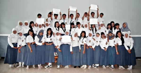 Cartesius2's tweet image. Ku harus merelakanmu :') #Science2