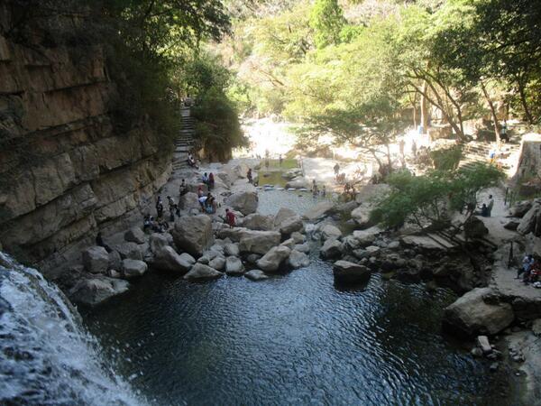 Visita #ElChorreadero con servicios que te garantizan una cómoda estadía. Inf. 9612436193 turismochiapas.gob.mx/sectur/el-chor…