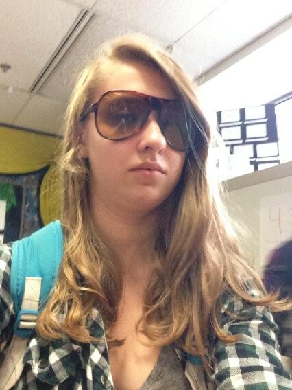 Mara on Twitter: "Can't see the haters #haterprotection #palmen http