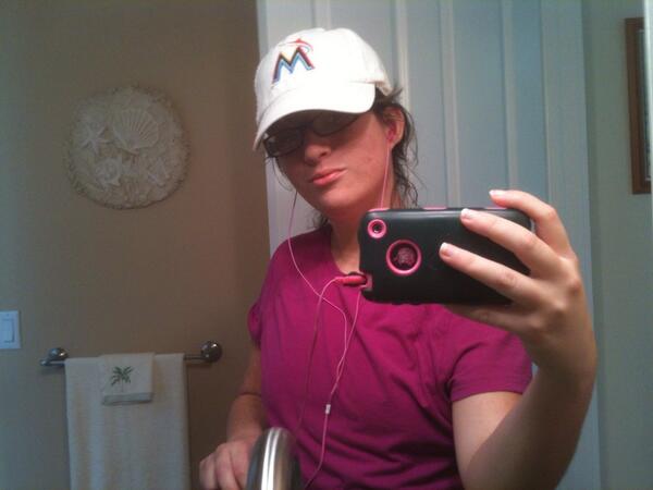 TechyGirl2011's tweet image. I see blue sky ..going for a 10 mile run. #goodbyetsandrea