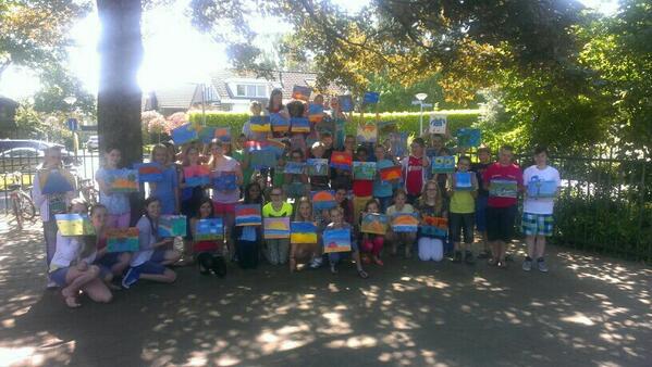 PcbsRehoboth's tweet image. Leuke workshop over impressionisme van de kunstuitleen in groep 8!