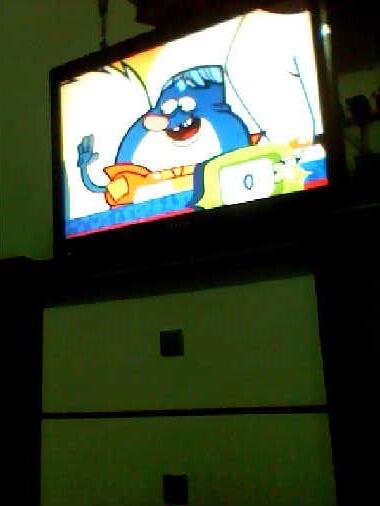 EliVera016's tweet photo. now watching Scaredy Squirrel xD #boreeeeed #crazyy http://t.co/iOIL3vpgqq