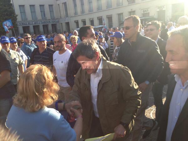 AlemannoTW's tweet photo. A Piazzale Kennedy:La nostra città non deve tornare indietro ma andare verso il futuro #vincechivota http://t.co/Dm4MKHqNZQ