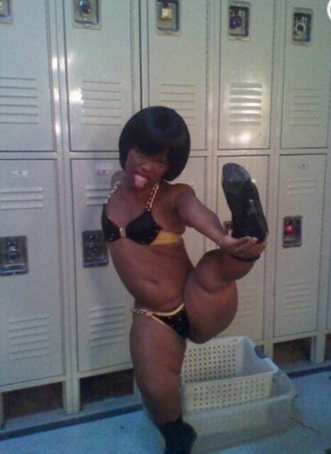 Midget Women With Thongs 100