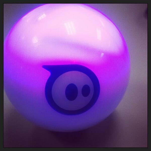 April_in_WA's tweet image. RT @RobynsWorld: RT @Mompreneurmogul: guess what this cool device does?  #ImStumped #vzwbuzz