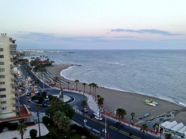 CarlosDF87's tweet photo. Esro es sitio privilegiado para pasar un finde con @_patrysantos http://t.co/v6h1Di2TJB