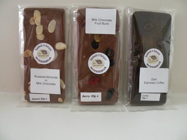 TecocoUK's tweet image. New chocs now in from @thechocolatepod  Fruit Burst, Roasted Almonds ,Espresso Coffee. Fabulous!