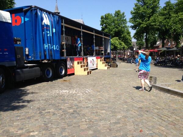 art4ukunst's tweet photo. Eersel! http://t.co/hkUxYCv4ap