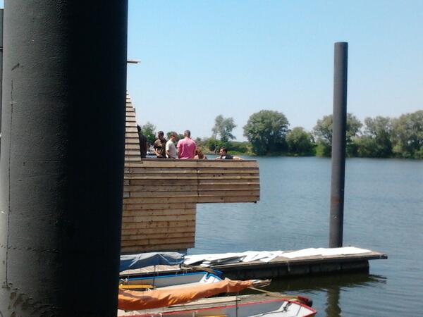 scoutingwijchen's tweet photo. Werkoverleg op de Scoutingark. Volgende week zondag grote en grootse opening #scouting #wijchen. Tjek facebook http://t.co/vUVAx3prn3