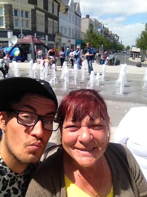 jamiewebbx's tweet image. At mummy Webb&apos;s loving life #fountainfun &amp;lt;3
