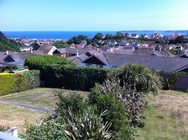 My view whilst sunbathing/revising... #generictweet #sun #revise #bandwagon