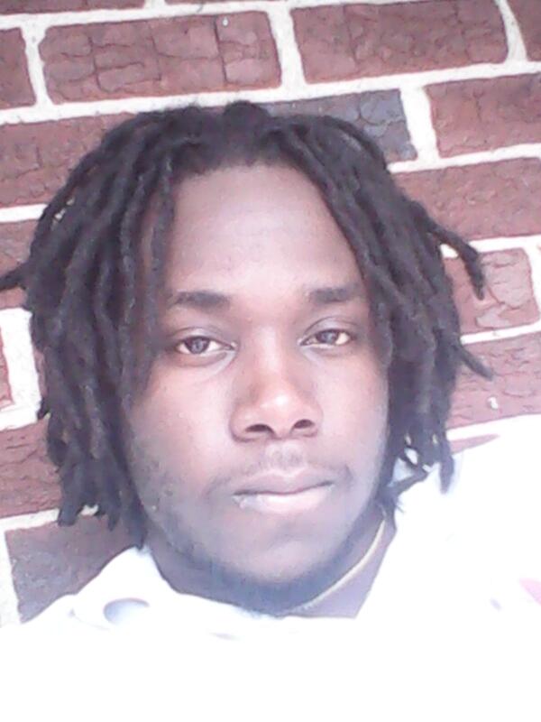 daRealKingRa's tweet image. #chillen enjoying some sun.. #dreads flowing ... #blessed morning to all ...#rastafari