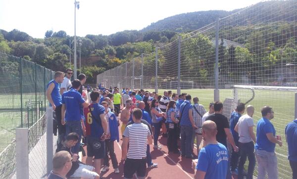 Y este es el gentío que mueve un equipo que pasea el nombre de MALAGA por toda Cataluña. <a href="/sboiboquerones/">Peña Málaga Sant Boi</a> #SiSePuede