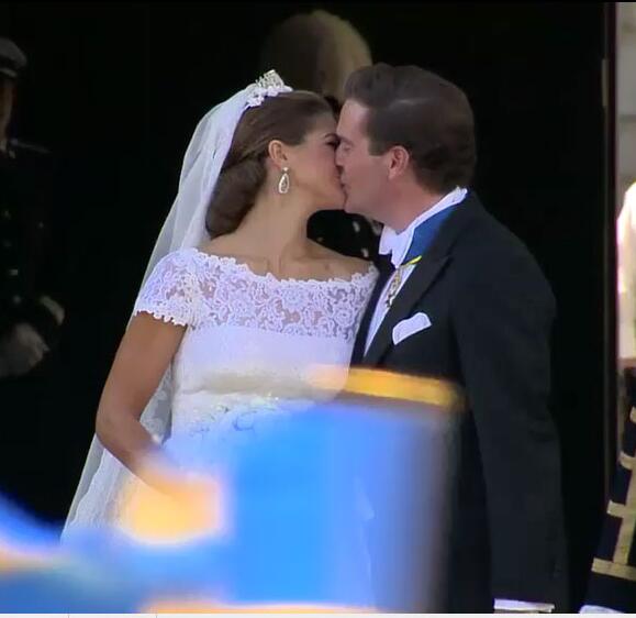 Travelfuelnet's tweet photo. So proud of being a swede today! Beautiful #princessMadeleine marries her American Sweetheart Chris https://t.co/ctPXGS5rsr