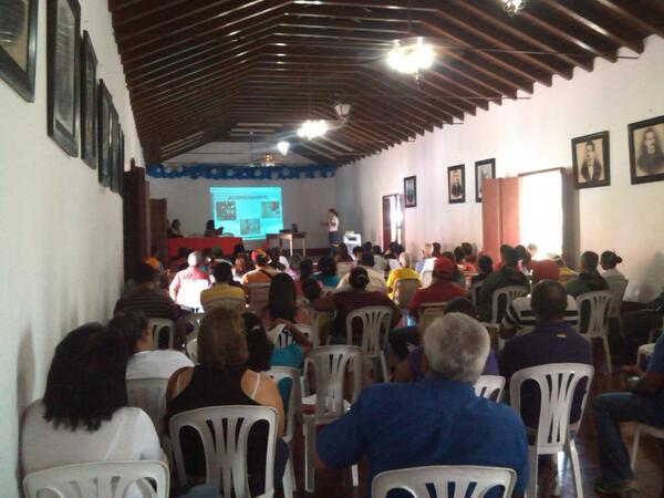 reddssalara's tweet image. Taller Conjunto #Redsa #Lara @Sundecop @indepabis en el #Tocuyo Municipio #Moran mar 04-06-2013 @defenso_aliment