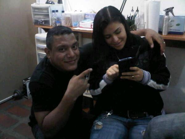 KeystarsMQ's tweet image. #tattooposes El dúo dinámico #TarantulaShopTattooAndBodyPierncing