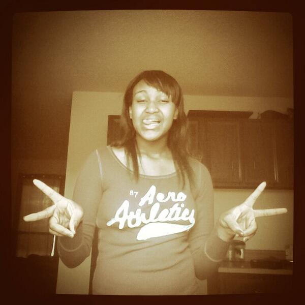 RonishaConner's tweet image. Bout 2 go jogging....