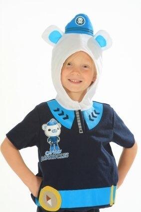 OldTomToad's tweet image. Ive just bought him this: Captain Barnacles Fancy Dress Costume @jimleb801  amazon.co.uk/dp/B00A8EW3XA