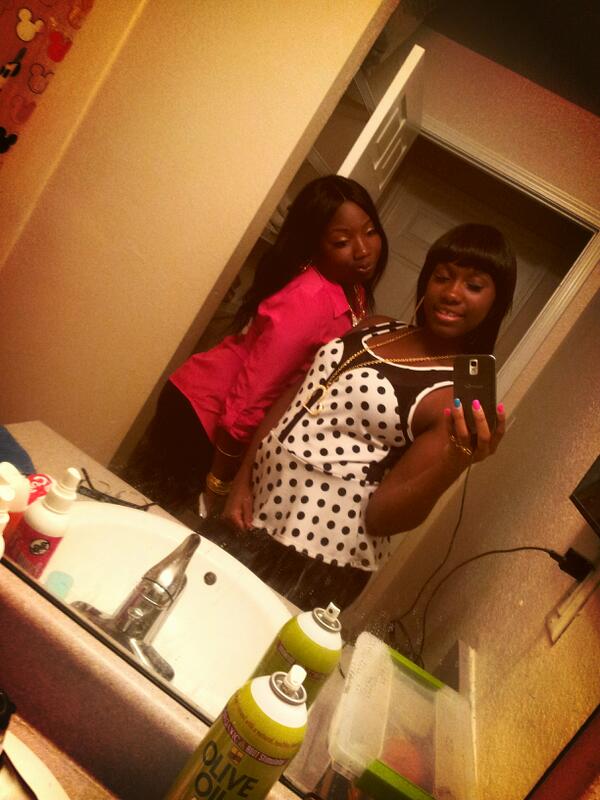 Diamond_Monisha's tweet photo. I love my Sissy @Teteboo_Flow http://t.co/oIxwn0YPpm