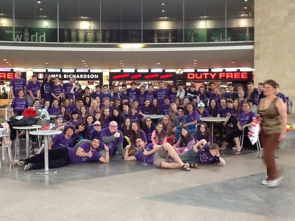 JCoSS_Israel_13's tweet photo. Spot the interloper! http://t.co/lm0n2bqoKX