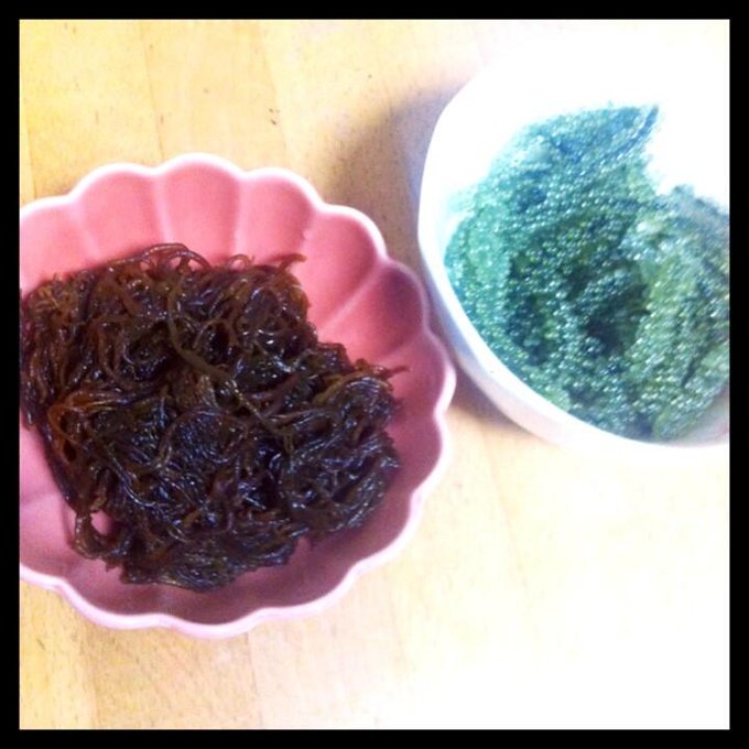 あれ？真吾さんは煮豆派ですよね？笑 RT @saito_shingo129: いいよねー！おれも好き♪( &acute;&theta;｀)ノ &ldquo;@ohtachiaki: 沖縄ロケから、もずくと海ぶどうにハマってしまった♡美味しい(=&acute;&forall;｀)人(&acute;&forall;｀=)♡<a class="tags" target="_blank" title="On Twitter" href="/?out=eyJ0eXAiOiJKV1QiLCJhbGciOiJIUzUxMiJ9.eyJpYXQiOjE3MjY5MTU3ODYsImlzcyI6InR3cG9ybnN0YXJzLmNvbSIsIm5iZiI6MTcyNjkxNTc4NiwiZXhwIjoxNzU4NDUxNzg2LCJyZWRpcmVjdF91cmwiOiJodHRwczovL3R3aXR0ZXIuY29tL3NhaXRvX3NoaW5nbzEyOSJ9.9ur5r23W9jhxYgQfKmyzHFjyJLcOuB_sTlRGbBSfwlUhOW7ofBxdxT4noxlVETs9CwHNywmkuq2sMTAUEPTzNA">@saito_shingo129</a>