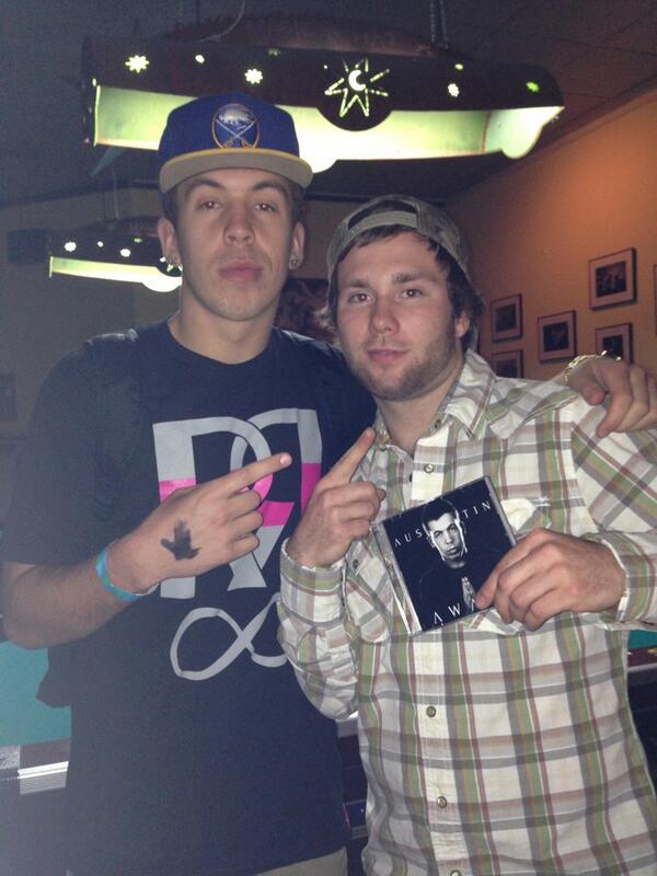 CodeWelch's tweet image. @AustinAwake the homies new album #Rapperproblems #getit