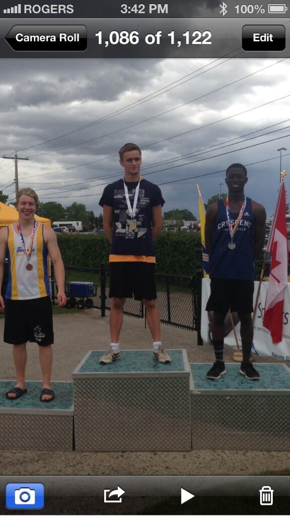 kaharder's tweet image. Fun time at track and field Provincials in Calgary #anotherlast