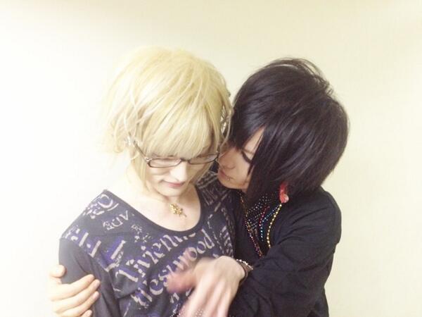Dog Inthepwo きょうのdog 相変わらず準々さんにからまれるメイさん Http T Co Okvgyoyhwv Dog Inthepwo きょうのdog 相変わらず準々さんにからまれるメイさん Http T Co Okvgyoyhwv