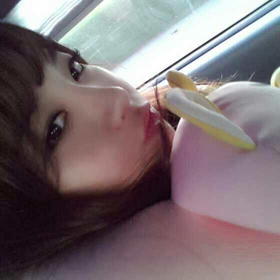 JuJuYean's tweet photo. 혜리랑 글램언니들 응원왔어용♥
언니들 잘해 빠샤~~~~~~~~~ http://t.co/LtNnApzcmi