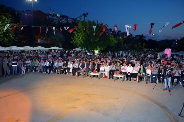 Daha sonra Sivas gecesindeydik
