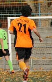 BasilegaFC's tweet photo. También estará en el medio @JSanchez182 . Su evolución ha sido ascendente y se espera su mejor partido #21 http://t.co/cdCV45dKzS
