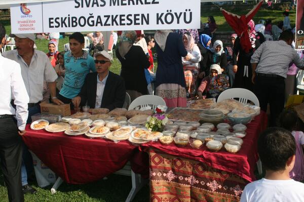 Yerel Tatlar Festivali "Sivas Gecesi"ne Emek veren ve katılan herkese canı gönülden teşekkür ederiz.