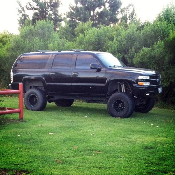 _ezyE's tweet photo. I WILL HOME TOMARROW WITH MY MONSTERRR TRUCKKK http://t.co/jgd7iuY9Um